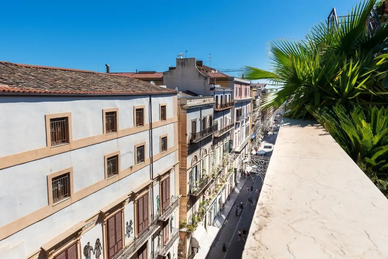 Ferienwohnung A Casa Dell' Artista Palermo Apartment